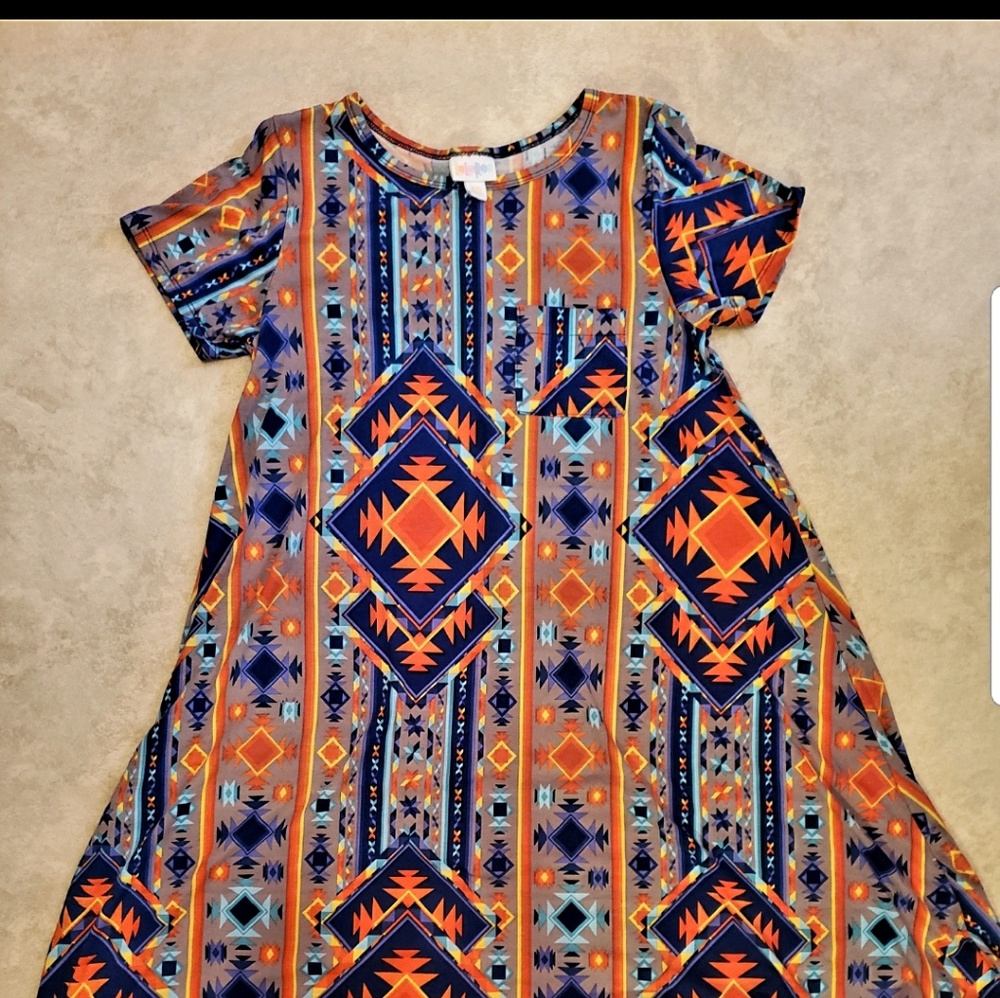 BUNDLE OF 2 LLR CARLYS